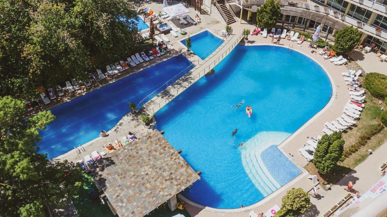 Grand Oasis 4*