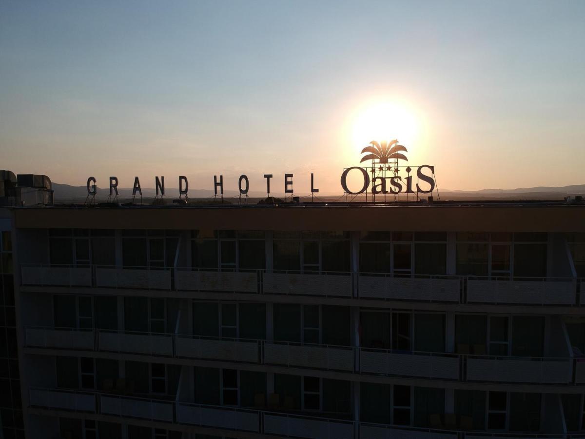 Grand Oasis Hotel 4*